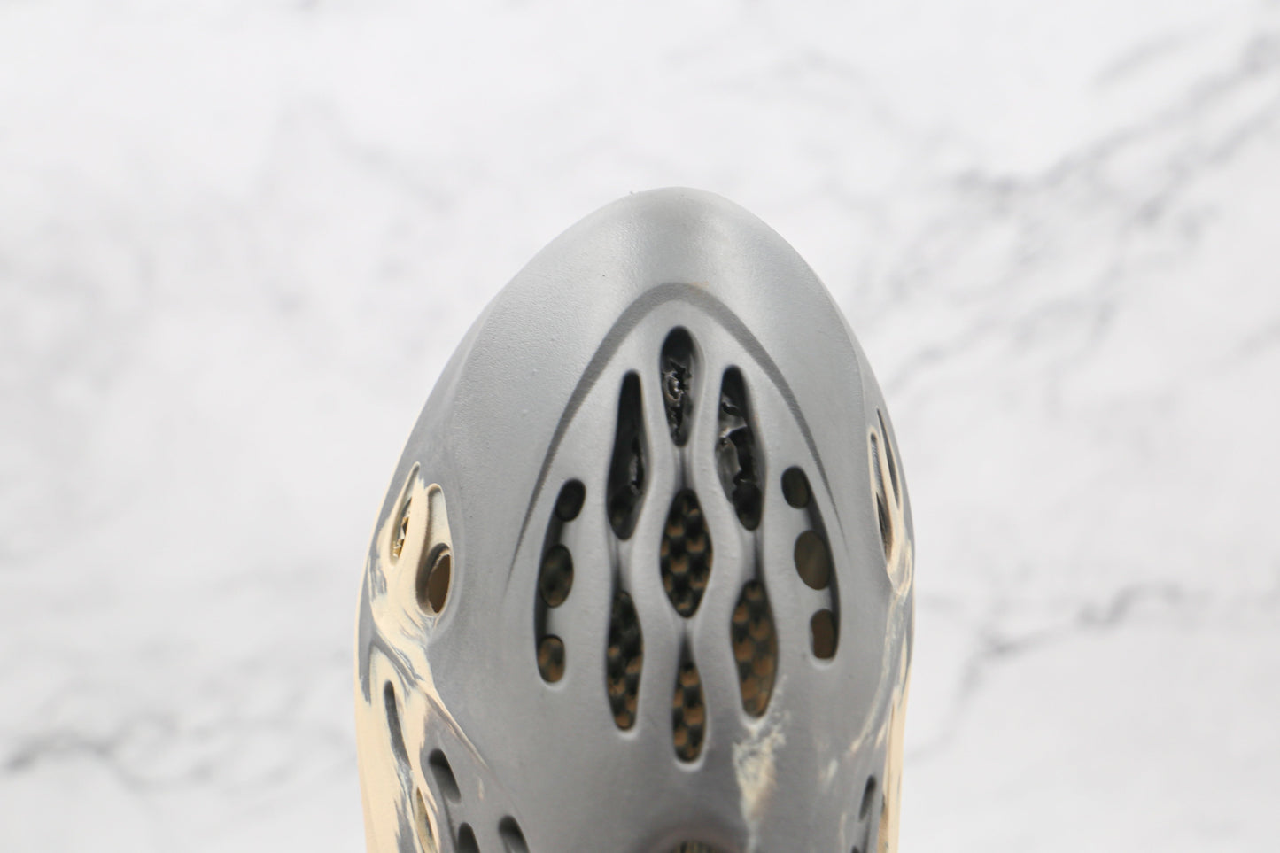 Adidas Yeezy Foam Moon Γκρι 