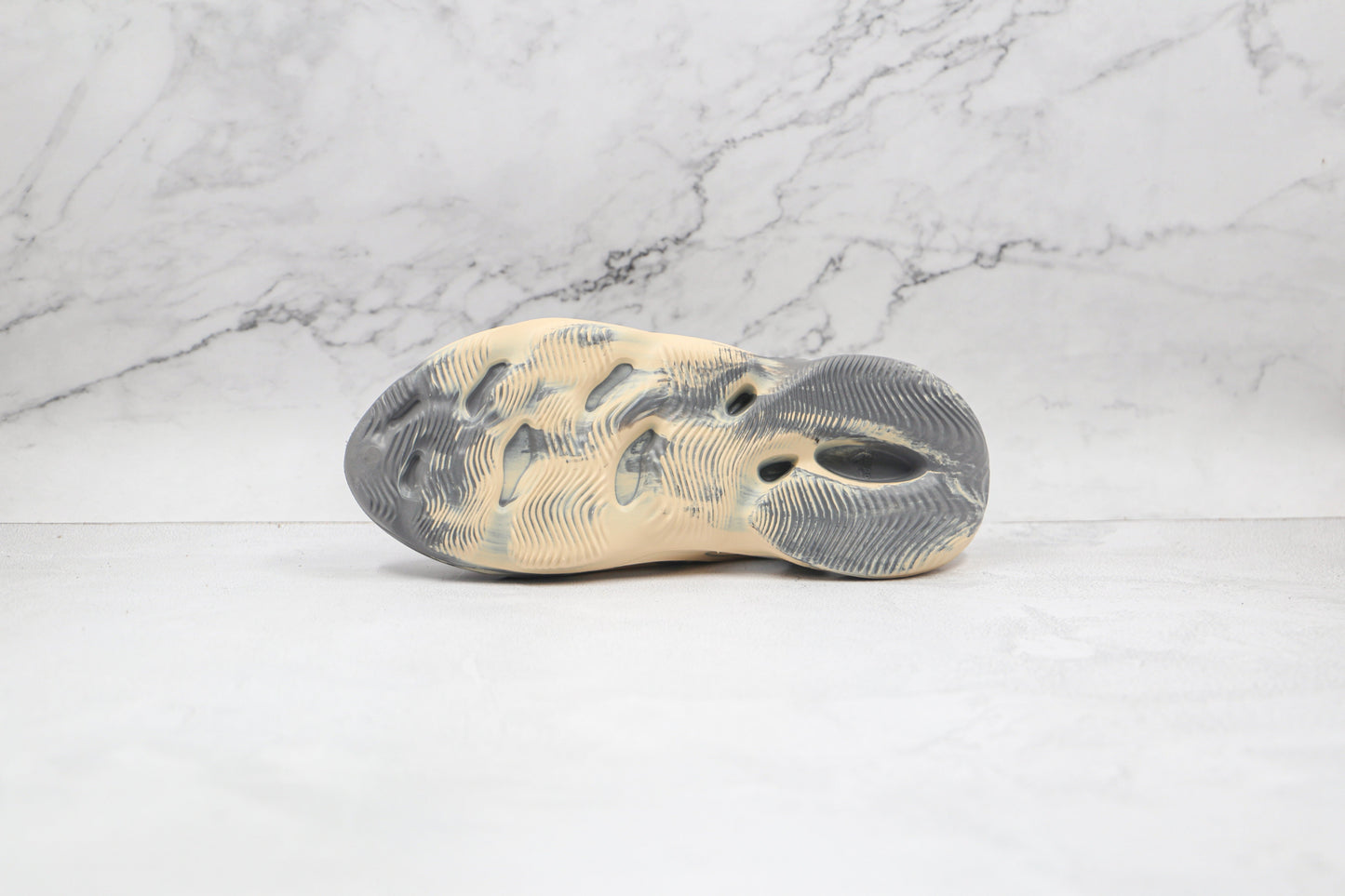 Adidas Yeezy Foam Moon Γκρι 