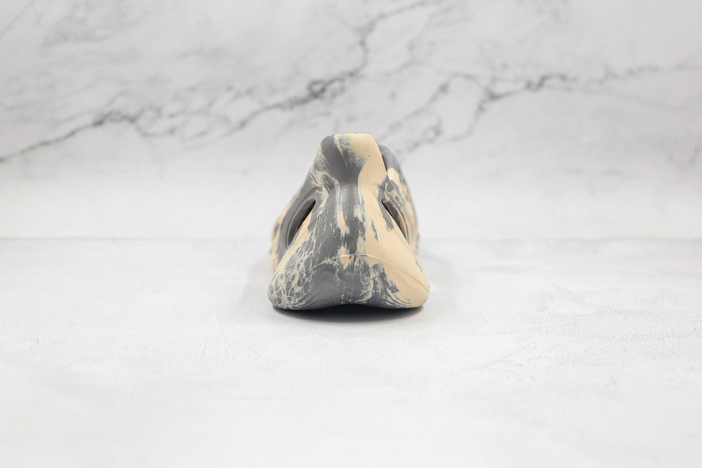 Adidas Yeezy Foam Moon Γκρι 