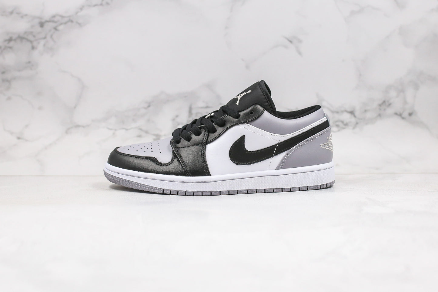 Jordan 1 Low Graue Zehenpartie 