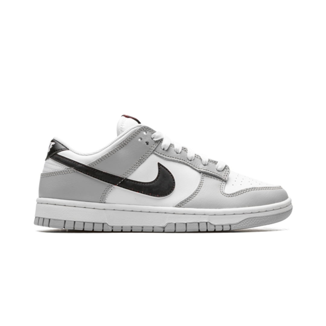 Nike Dunk Low SE Jackpot 