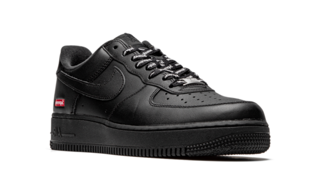 Nike Air Force 1 Low Supreme Schwarz 