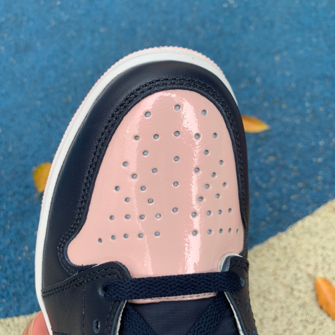 Jordan 1 Retro High Atmosphere Bubble Gum 