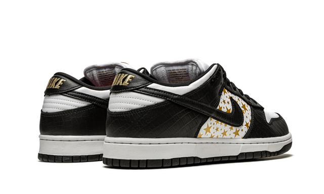 Nike SB Dunk Low Supreme Stars Schwarz 