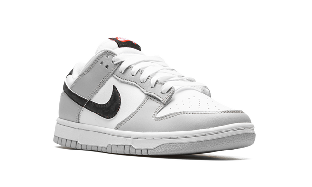 Nike Dunk Low SE Jackpot 